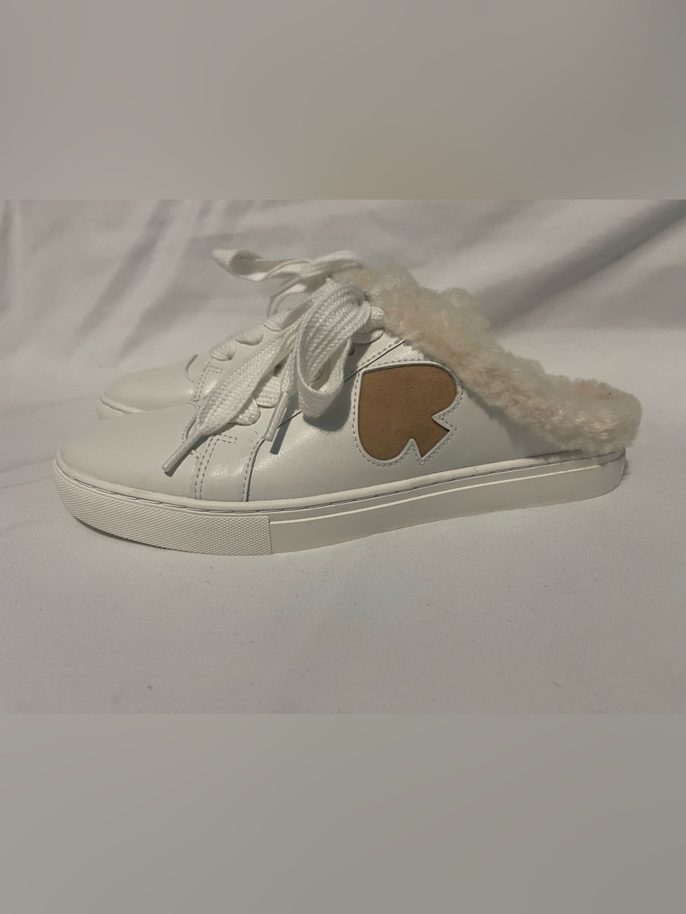 🤍🤎NWOT Kate Spade New York White Faux Fur Mule Slip On Sneakers 🤎🤍